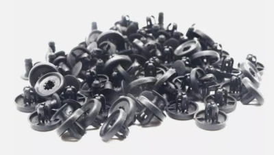 100x Retenedor de clip para guardabarros 90467-10183 apto para Toyota Matrix Lexus Scion Pontiac Foto 1 de 3