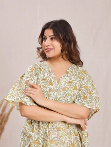 Indio Hecho a Mano Floral Algodón Caftán Mujer Vestido Largo Caftán Vestido Playa Encubrimiento - Imagen 1 de 9