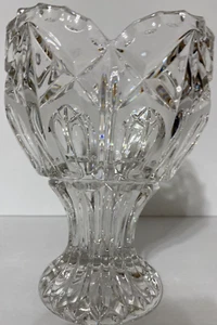 Vintage Echt Bleikristall Hand Cut Lead Crystal Heart Vase West Germany - Picture 1 of 9