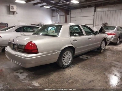 发动机 4.6L VIN V 8 位硬度燃料适用于 09-11 Crown Victoria 405754 — 第 1/4 张图片