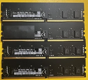 RAM DDR4 SKHynix 4*8 Go PC4-2666 ECC RDIMM RD1- HMA81GR7MFR8N-VK BF AA 1736 - Photo 1/1