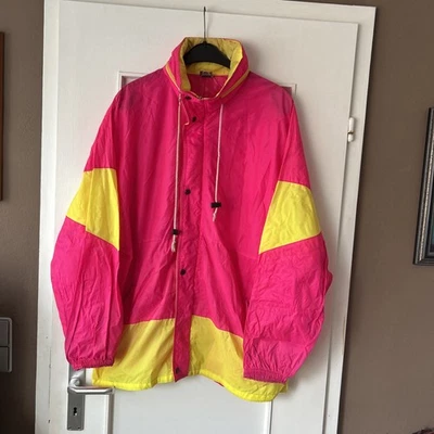 Regenjacke - Bild 1 von 4