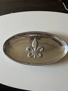 Mariposa Brillante Large Silver Tray Fleur-de-Lis Design Platter Elegant Tray - Picture 1 of 7