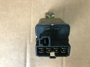 MAZDA RX7 FB RELAY UNIT FA0167 740 - JIMMY'S - Picture 1 of 2