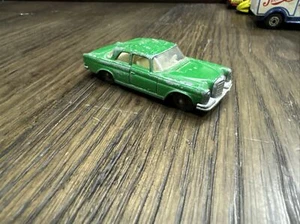 Lesney #46 Mercedes SE - Picture 1 of 7