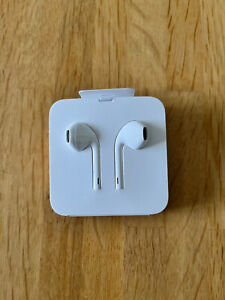 Apple EarPods In-Ear-Kopfhörer - Weiß , Lightning-Anschluss, unbenutzt