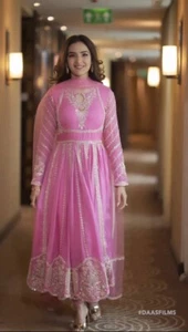 Pakistani Salwar Kameez Ready To Wear Suits Indian Wedding Party Gown Bollywood - Picture 1 of 6