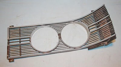 69 Mercury Montego Faro Rejilla Trim ¡¡¡Elección!!! Derecha o derecha Foto 1 de 4