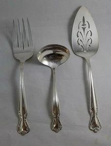 3 Silberauflage 1847 Rogers Bros Fleischgabel, Schöpfkelle, Tortenheber - Bild 1 von 6
