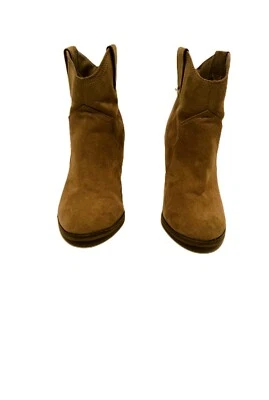 Merona Suede, high heel, Tan ankle boots, in size 7.5. - Imagem 1 de 4