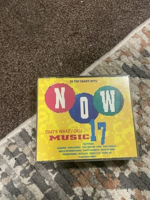 NOW THAT'S WHAT I CALL MUSIC 17 DOUBLE CD 1990 ORIGINAL RARE WITH BOOKLET - Image 1 of 2