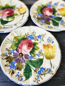 Set of 5 Nove Rose 7 1/2" Plates Hand Painted Italian Majolica Pottery - Picture 1 of 5