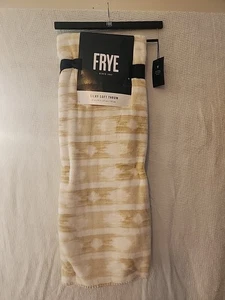 Brand New Oversized Frye Silky Soft Throw Southwestern Carmel/White 50"x70"  - Picture 1 of 8