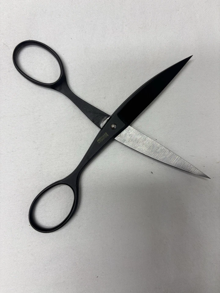 Bernina - Embroidery Scissors Black Sewing Craft Made in Germany - Image 1 of 4