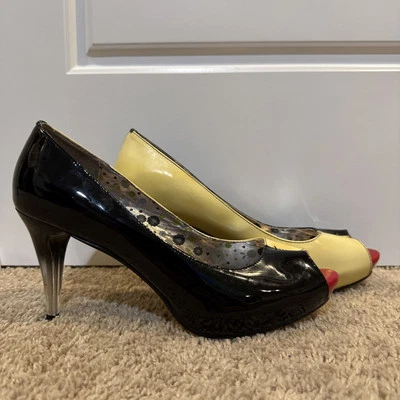 POETIC LICENSE Black/Cream Patent Leather Heels Floral Print EU 40/ Womens 9 - Image 1 of 4