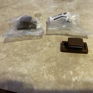 Liverty Hardware Heavy Duty Dual Magnet Cabinet Door Catch Latch Brown 2 Pack - Picture 1 of 4
