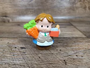 Fisher Price Little People Grocery Store Bread Carrots Dad Brother Man Shopping - Picture 1 of 5