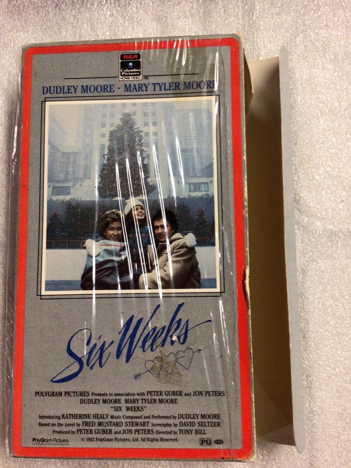Six Weeks VHS Christmas Mary Tyler Moore Dudley Moore Side Flap RCA Columbia Foto 1 de 3