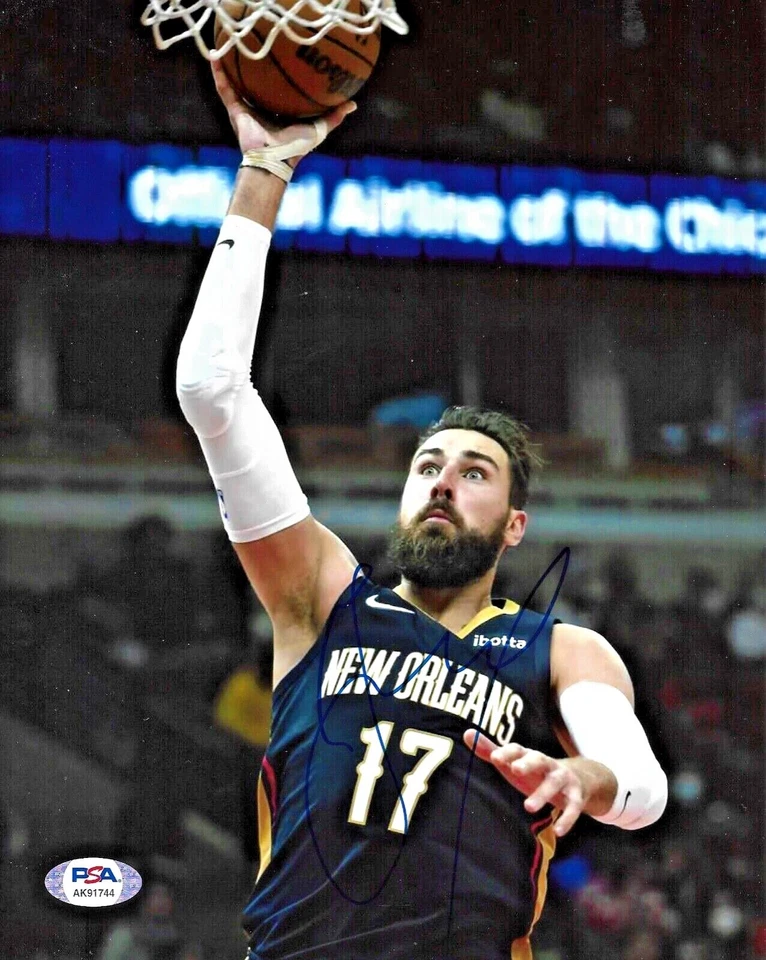 Jonas Valanciunas New Orleans Pelicans NBA Signed Auto 8x10 Photo PSA/DNA COA #1 - Image 1 of 1