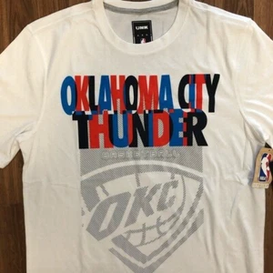 NWT UNK Oklahoma City Thunder NBA Basketball White T-Shirt Men’s Large - Picture 1 of 7