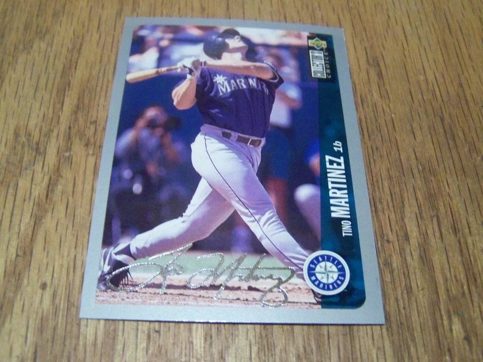 TINO MARTINEZ  1996 UPPER DECK COLLECTORS CHOICE SILVER SIGNATURE # 318 - Image 1 of 1