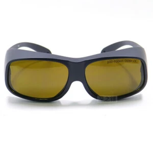 Large Frame Tricolor Protection 450nm 532nm 650nm Laser Safety Glasses no Box - Picture 1 of 3