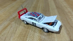 Dukes Of Hazzard GeneralLee Custom White/Red '69 Dodge Charger Daytona,1:64,neu! - Bild 1 von 14