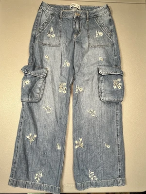 Abercrombie &Fitch 15/16 Short Low Rise Baggy Jeans Cargo Embroidered Floral - Image 1 of 4