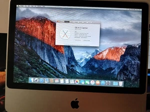 LIKE NEW 2009 iMac all in one - Picture 1 of 7