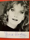 Fiona Hendley actrice de télévision (veuves) vintage **signée à la main** photo 11 cm x 13 cm