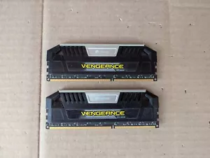 CORSAIR VENGEANCE PRO 16GB (2X8GB) CMY16GX3M2A1866C9 DDR3 1866MHZ RAM A3-14(5) - Picture 1 of 2