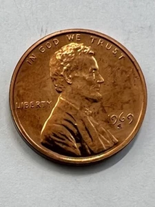 1969-S Lincoln Memorial Cent Choice Red BU Penny US Coin - Picture 1 of 3