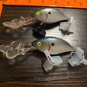 Luhr Jensen Hot Lips 1/2oz Lot Of 2 - Picture 1 of 3