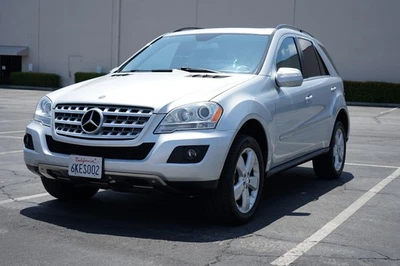 Mercedes-Benz ML350 2010 4 MATIC  Foto 1 de 4