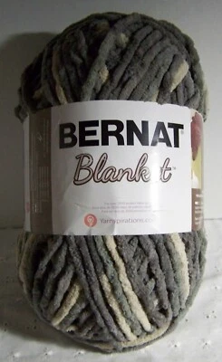 Bernat blanket yarn 10.5 oz Super Bulky Color Silver Steel 100% Polyester - Image 1 of 3
