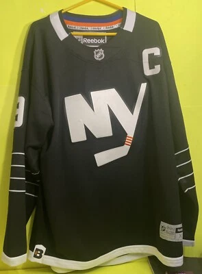 Camiseta deportiva negra para hombre XL Tavares #91 Reebok Premier NHL New York Islanders Foto 1 de 4
