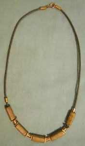 Collier, Leder mit Keramik und vergoldeten Metallteilen - Bild 1 von 1