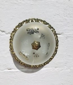 Lámpara de pared de techo de montaje empotrado con borde de latón dorado antiguo de 11" - Imagen 1 de 9