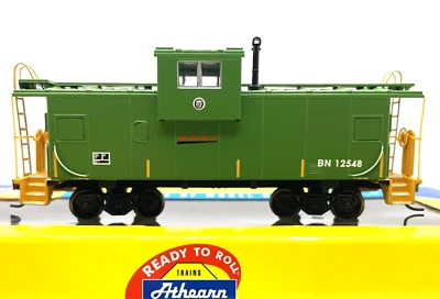HO ATHEARN 75238 WIDE VISION CABOOSE BNSF # 12548 GREEN - Image 1 of 2