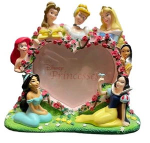 Walt Disney Parks Authentic Princesses Figurine Photo Picture Frame 3D - Picture 1 of 10