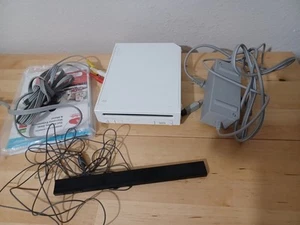 Nintendo Wii RVL-101 Home Console - Bianco - Foto 1 di 7