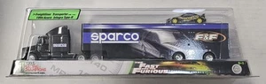 Racing Champions - F & F - Freightliner Transporter 1994 Acura Integra Type-R - Picture 1 of 6