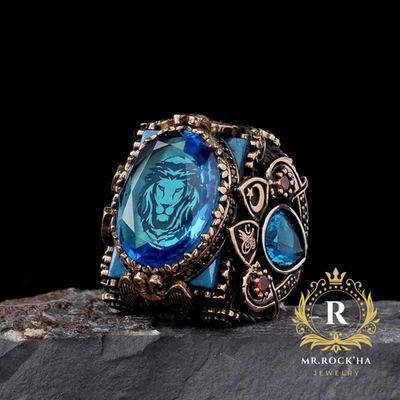 Anillo para hombre de plata de ley 925 piedra circón azul, león melena en relieve, sello otomano Foto 1 de 4