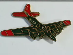 Vintage B-17 Flying Fortress WW11 Military Aircraft Airplane Pin, Tie Tack - Picture 1 of 1