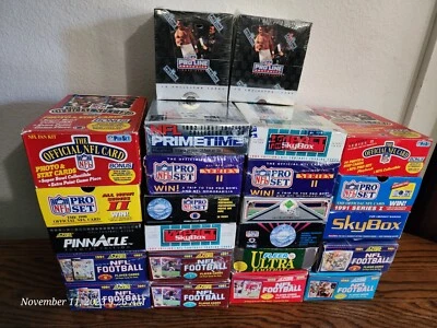 Huge Bulk Lot of 60 Unopened Old Vintage NFL Football Cards in Wax Packs NEW