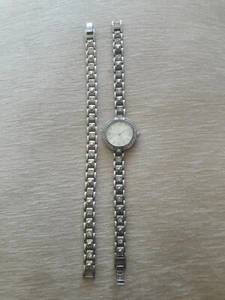 Vintage Lorus Unisex Watch with Original Band Plus Bracelet - Picture 1 of 4