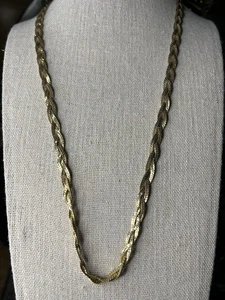 Vintage TRIFARI goldfarbene geflochtene geflochtene Halskette mit Fischgrätmuster 22 Zoll - Bild 1 von 2