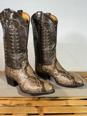 Vintage Exotic Tony Lama Snakeskin Cowboy Boots Men's Size 8 EE Python Y8019 - Image 1 of 4