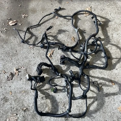 Dodge Ram 2500 3500 2004 arnés de motor Cummins 5,9 L arnés de cableado transmisión automática Foto 1 de 4