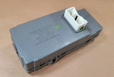 Toyota Sienna Multiplex 2001-2003 módulo de control de carrocería de integración 89221-08010 Foto 1 de 4